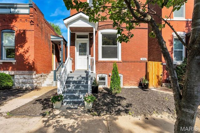 3006 Virginia Avenue, St Louis, MO 63118