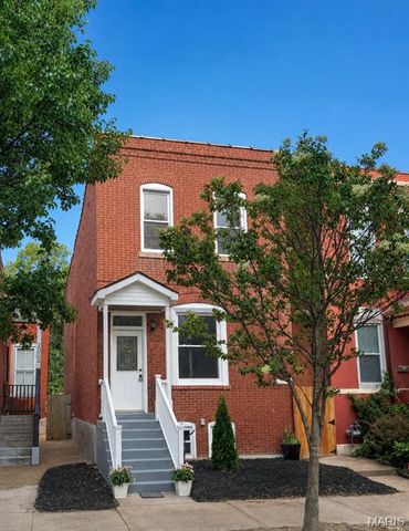 3006 Virginia Avenue, St Louis, MO 63118