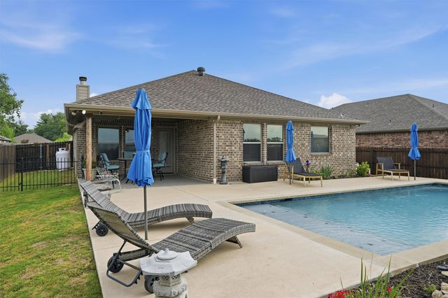 502 Pathfinder Street, Collinsville, TX 76233