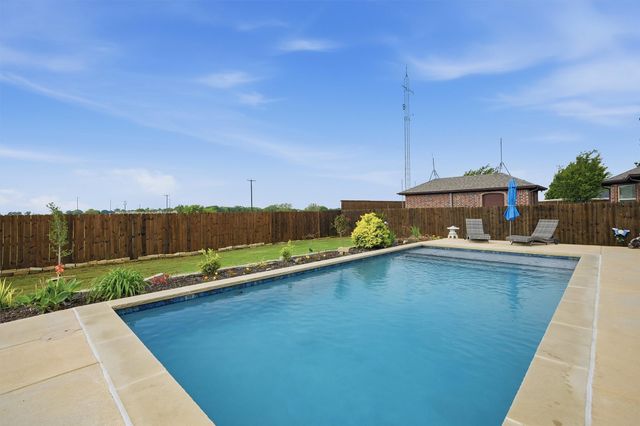 502 Pathfinder Street, Collinsville, TX 76233