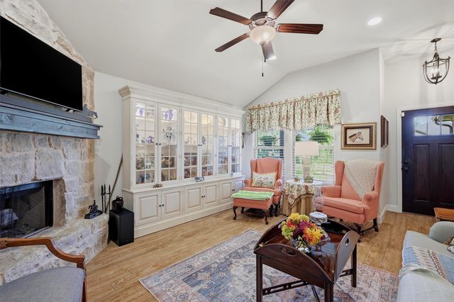 502 Pathfinder Street, Collinsville, TX 76233