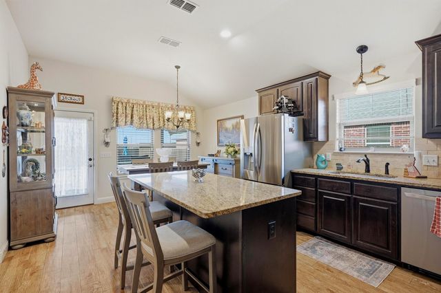 502 Pathfinder Street, Collinsville, TX 76233
