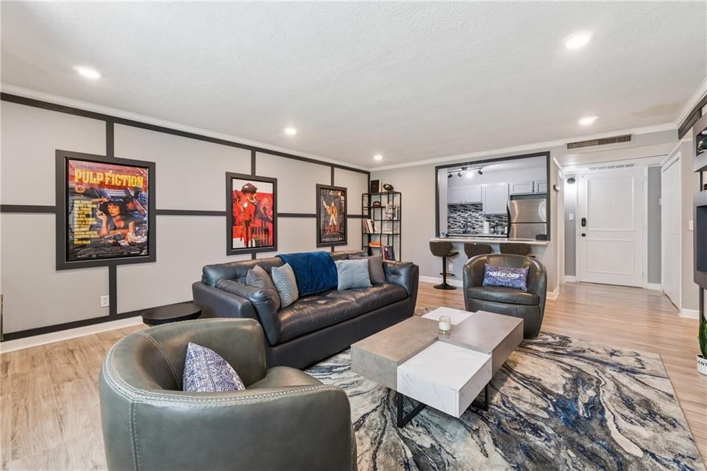 2965 Pharr Court South NW 512, Atlanta, GA 30305