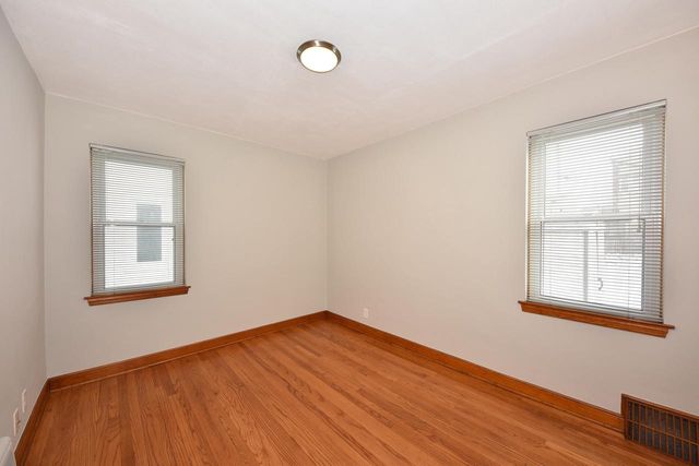 3344 S Springfield AVENUE, Milwaukee, WI 53207