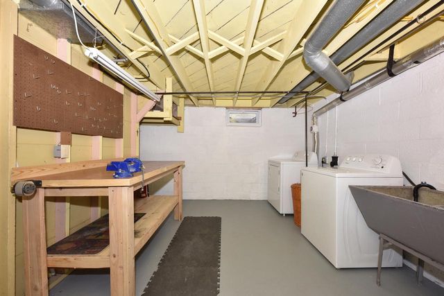 3344 S Springfield AVENUE, Milwaukee, WI 53207