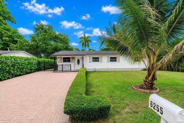 6255 SW 62nd Ct, South Miami, FL 33143