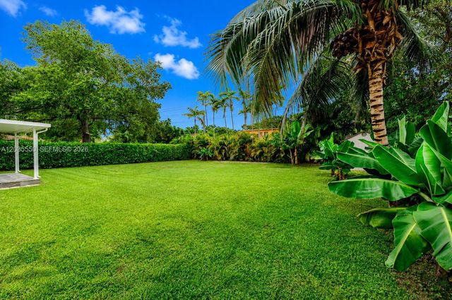 6255 SW 62nd Ct, South Miami, FL 33143
