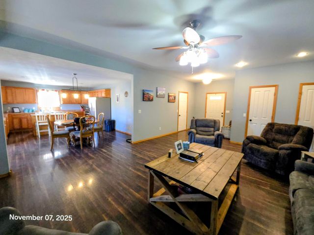 5338 Valley Drive, Morrisville, MO 65710