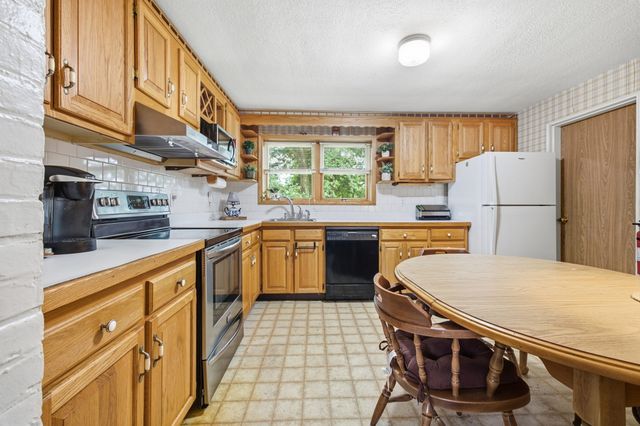 60 Gerald Ave., Brockton, MA 02302