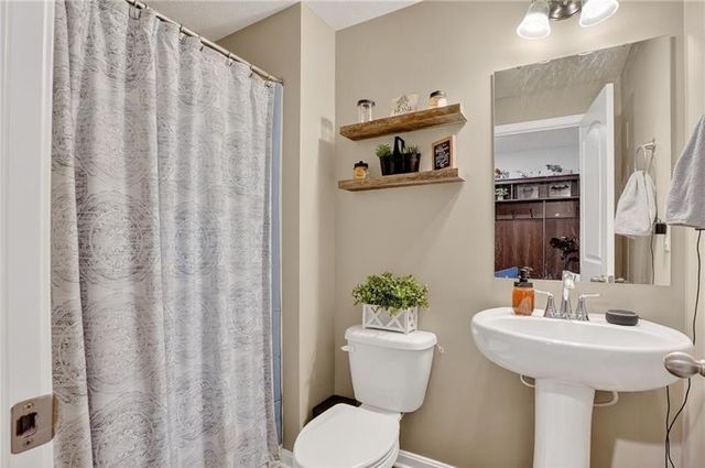 110 Multiflora Drive, North Strabane, PA 15317