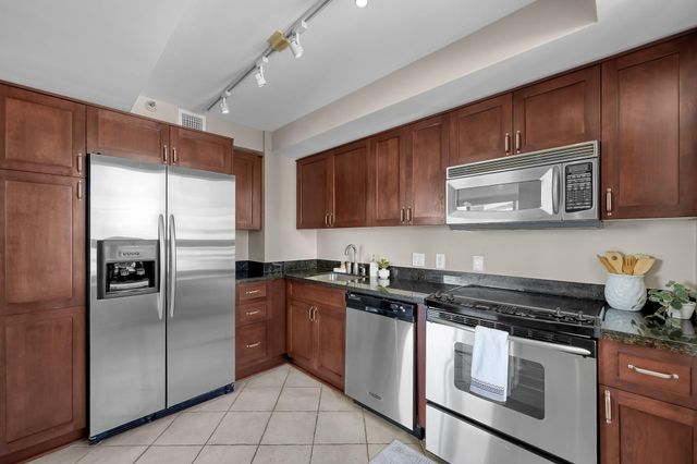 1111 Caroline Street 2901, Houston, TX 77010