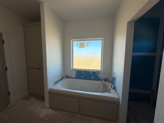 358 Weaver Way, Fletcher, OK 73541