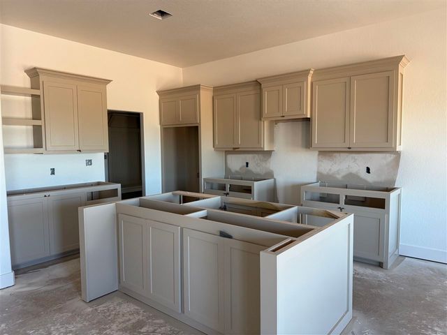 358 Weaver Way, Fletcher, OK 73541