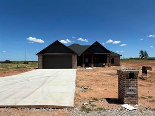 358 Weaver Way, Fletcher, OK 73541