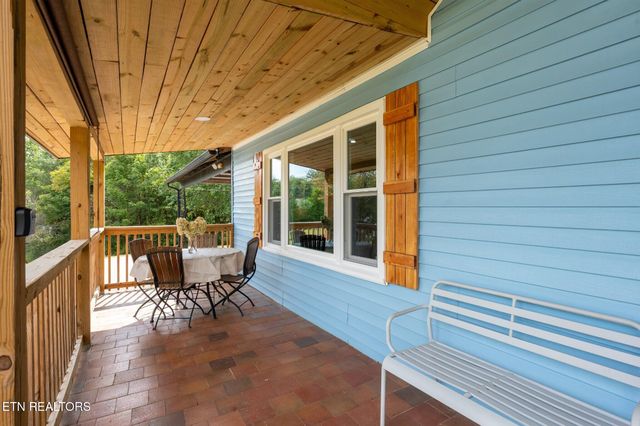 999 Gum Springs Mountain Rd, Sparta, TN 38583