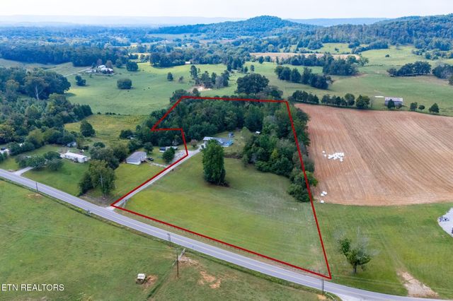 999 Gum Springs Mountain Rd, Sparta, TN 38583