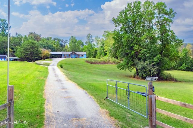 999 Gum Springs Mountain Rd, Sparta, TN 38583