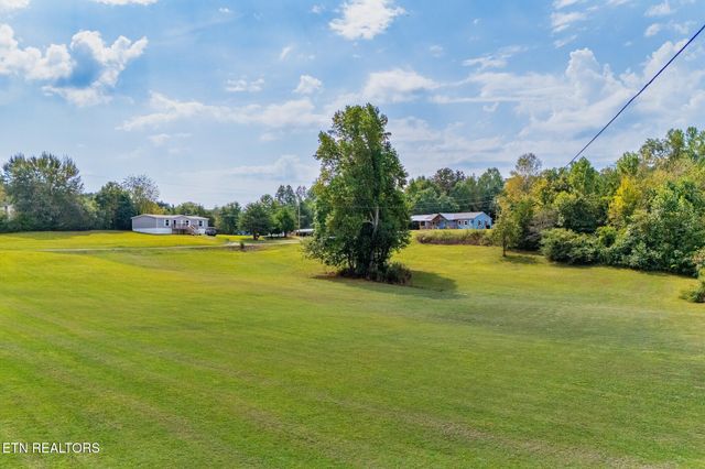 999 Gum Springs Mountain Rd, Sparta, TN 38583