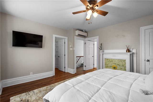 1207 Linden Pl, Central North Side, PA 15212