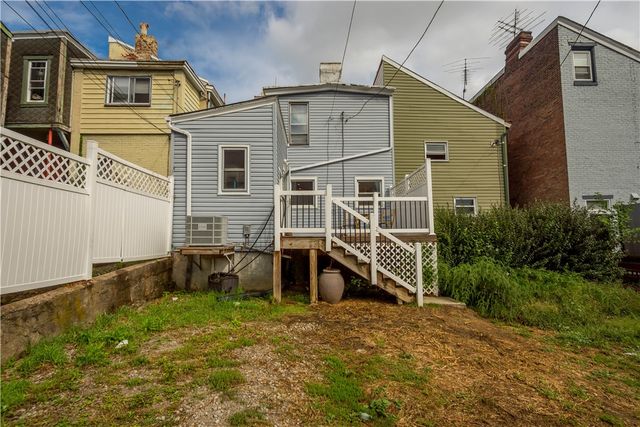 1207 Linden Pl, Central North Side, PA 15212