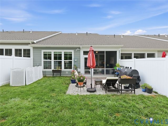 9237 Cerulean Pl, Richmond, VA 23238