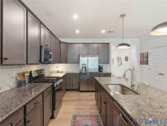 9237 Cerulean Pl, Richmond, VA 23238