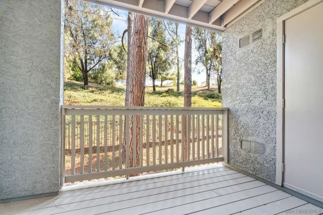 12007 Alta Carmel 331, San Diego, CA 92128