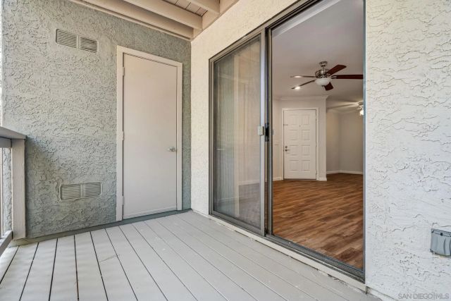 12007 Alta Carmel 331, San Diego, CA 92128