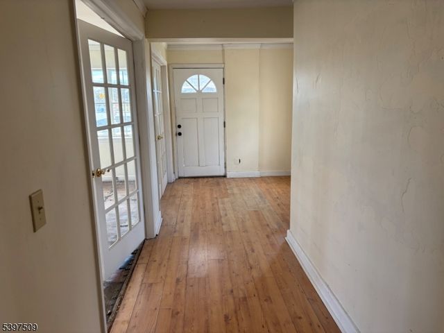 10 Brooks Blvd, Manville Boro, NJ 08835