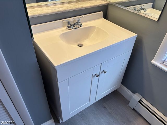 10 Brooks Blvd, Manville Boro, NJ 08835