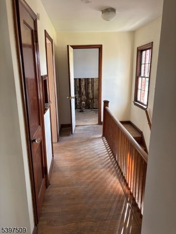 10 Brooks Blvd, Manville Boro, NJ 08835