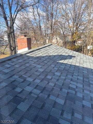 10 Brooks Blvd, Manville Boro, NJ 08835