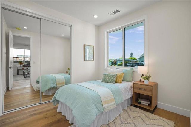 2515 Crystal Drive, Santa Clara, CA 95051