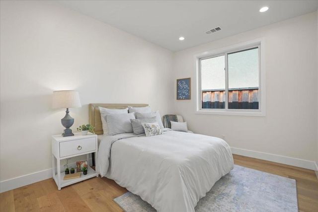 2515 Crystal Drive, Santa Clara, CA 95051