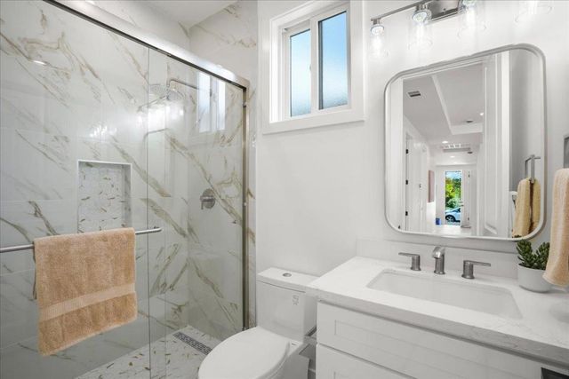 2515 Crystal Drive, Santa Clara, CA 95051