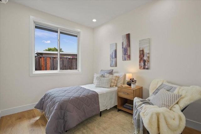 2515 Crystal Drive, Santa Clara, CA 95051