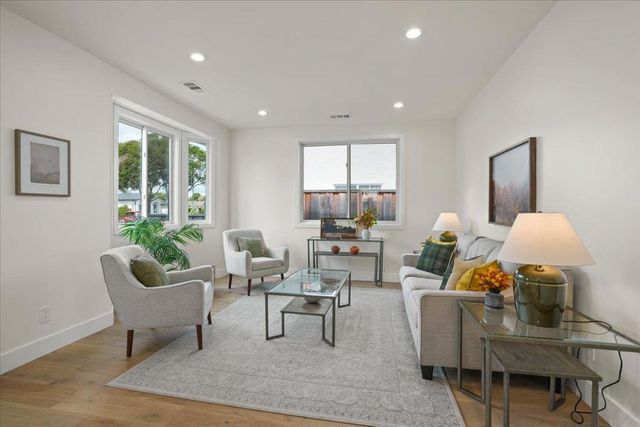 2515 Crystal Drive, Santa Clara, CA 95051