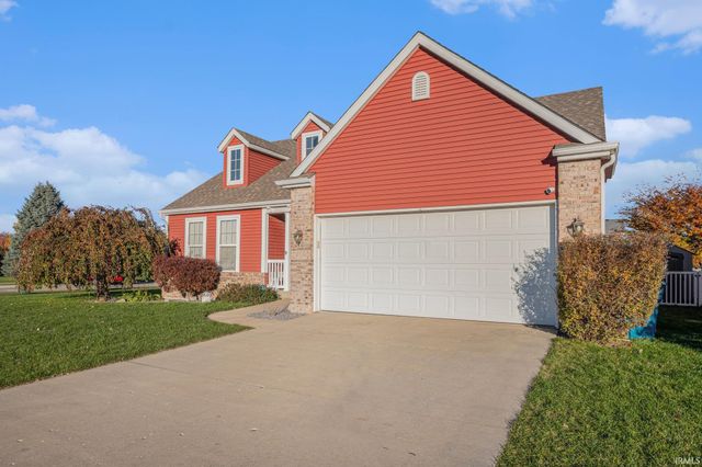 424 Champery Drive, Osceola, IN 46561