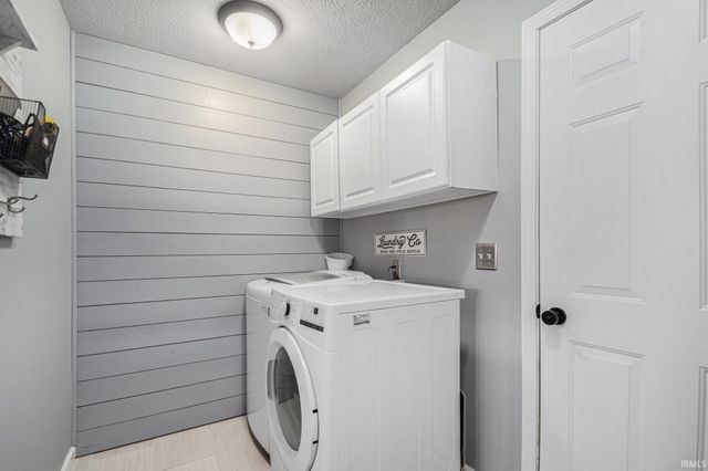 424 Champery Drive, Osceola, IN 46561