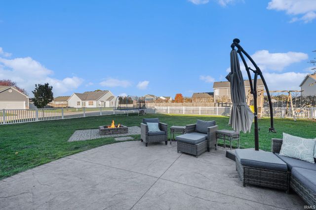 424 Champery Drive, Osceola, IN 46561