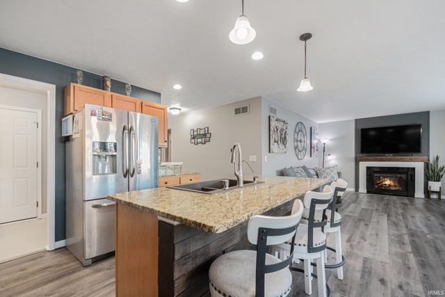 424 Champery Drive, Osceola, IN 46561