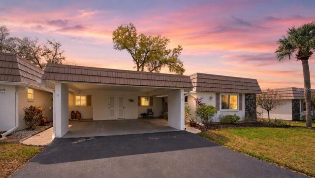 2320 AQUABLUFF PLACE V274, Sarasota, FL 34231