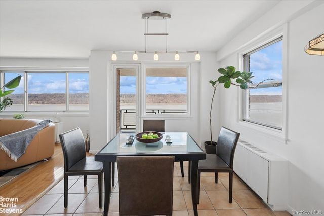 2621 Palisade Avenue 14C, Bronx, NY 10463