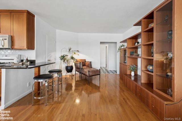 2621 Palisade Avenue 14C, Bronx, NY 10463