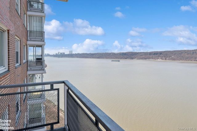 2621 Palisade Avenue 14C, Bronx, NY 10463