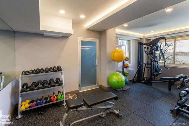 2621 Palisade Avenue 14C, Bronx, NY 10463