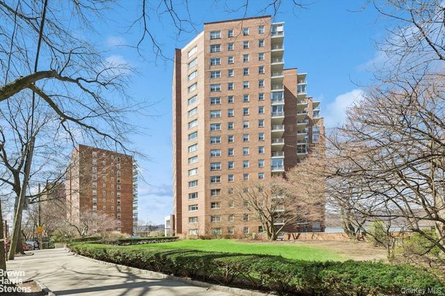 2621 Palisade Avenue 14C, Bronx, NY 10463