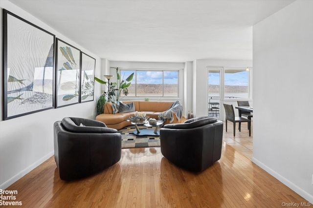 2621 Palisade Avenue 14C, Bronx, NY 10463