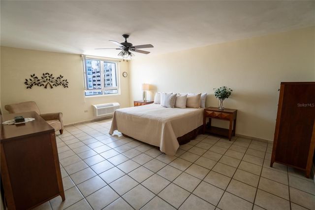 100 CALLE JUAN ANTONIO CORRETJER 501, San Juan, PR 00901