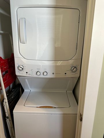 61 Putnam St 2, Boston, MA 02128